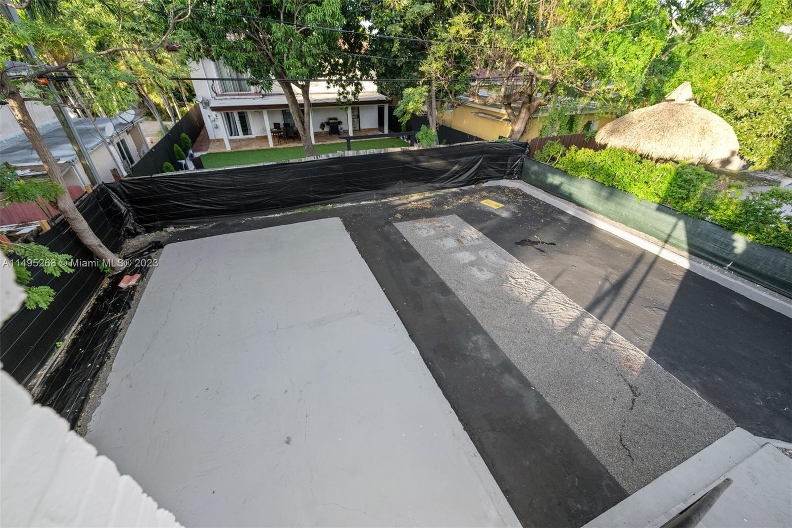 1721 SW 13th St APT 1, Miami, Florida 33145, 2 Bedrooms Bedrooms, ,1 BathroomBathrooms,Residentiallease,For Rent,1721 SW 13th St APT 1,A11495268
