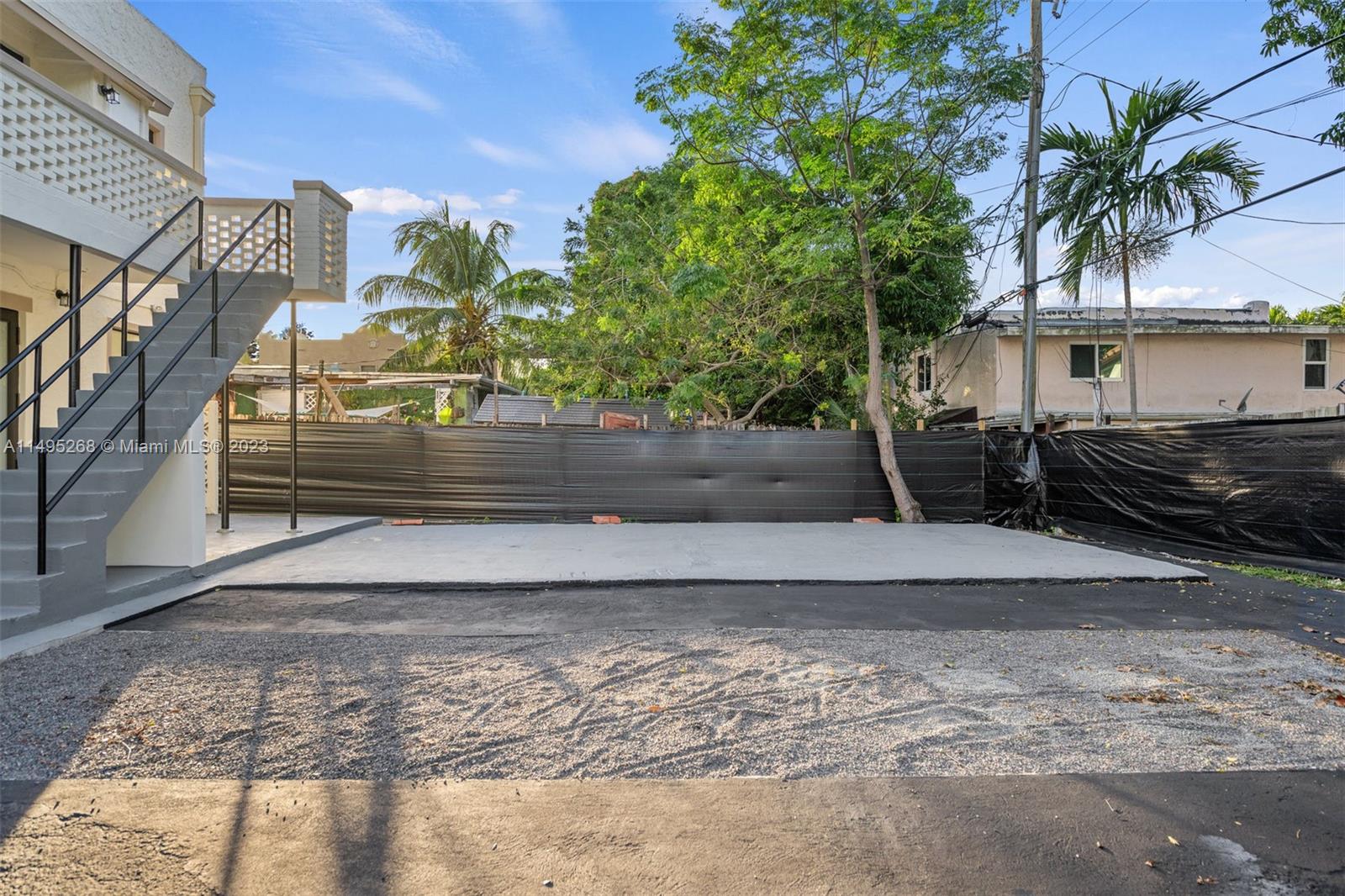 1721 SW 13th St APT 1, Miami, Florida 33145, 2 Bedrooms Bedrooms, ,1 BathroomBathrooms,Residentiallease,For Rent,1721 SW 13th St APT 1,A11495268