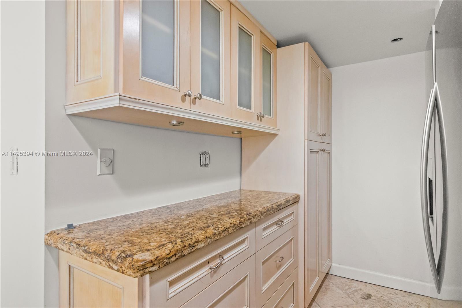 5201 Orduna Dr 13, Coral Gables, Florida 33146, 2 Bedrooms Bedrooms, ,2 BathroomsBathrooms,Residential,For Sale,5201 Orduna Dr 13,A11495394