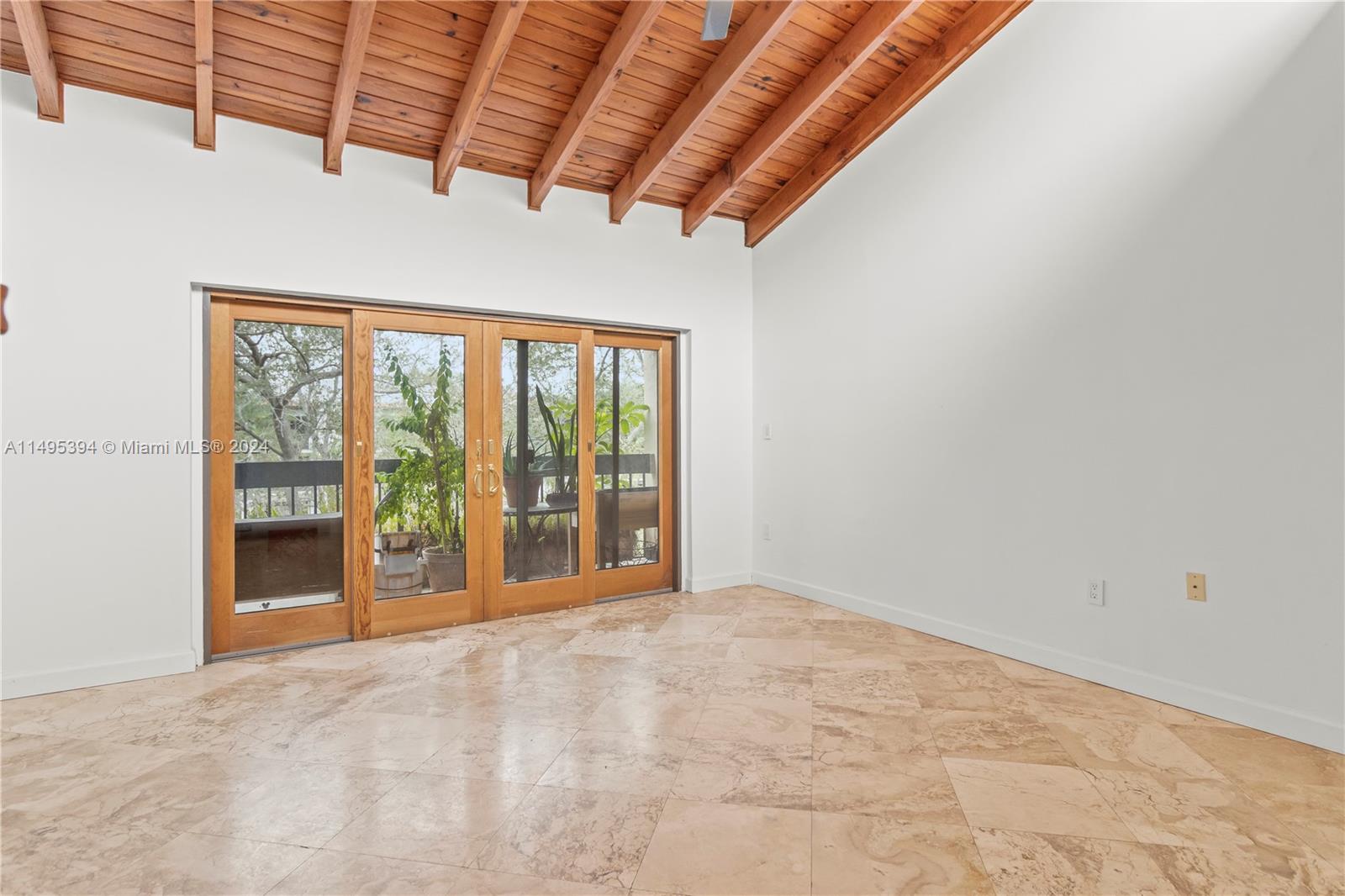 5201 Orduna Dr 13, Coral Gables, Florida 33146, 2 Bedrooms Bedrooms, ,2 BathroomsBathrooms,Residential,For Sale,5201 Orduna Dr 13,A11495394