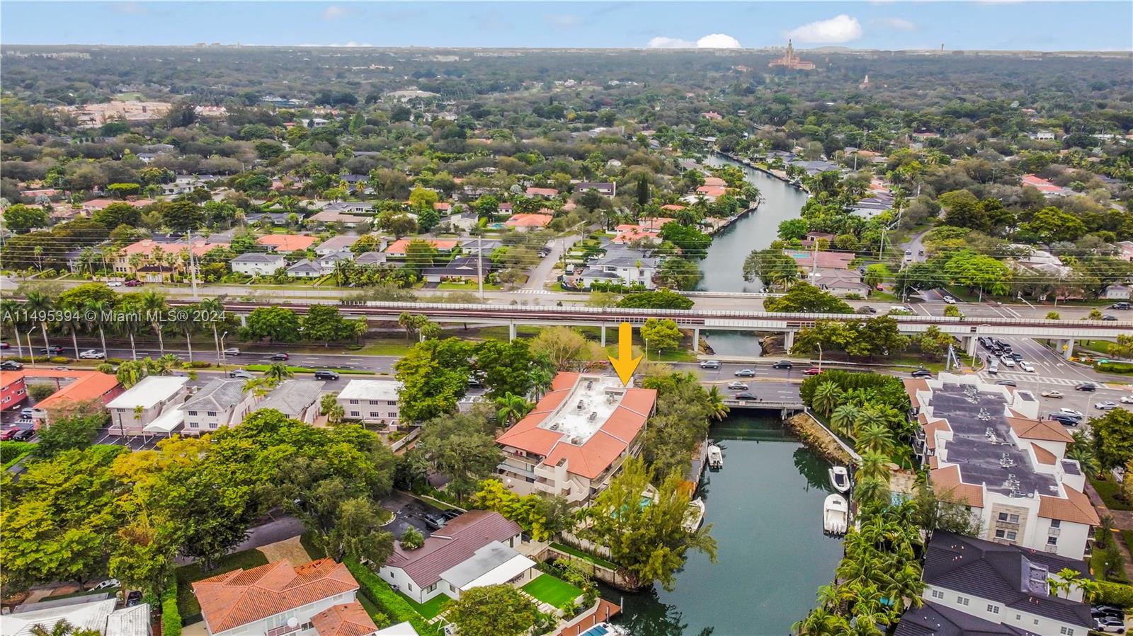 5201 Orduna Dr 13, Coral Gables, Florida 33146, 2 Bedrooms Bedrooms, ,2 BathroomsBathrooms,Residential,For Sale,5201 Orduna Dr 13,A11495394