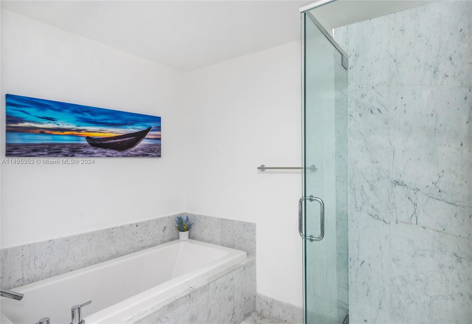 244 Biscayne Blvd 910, Miami, Florida 33132, 2 Bedrooms Bedrooms, ,2 BathroomsBathrooms,Residential,For Sale,244 Biscayne Blvd 910,A11495353