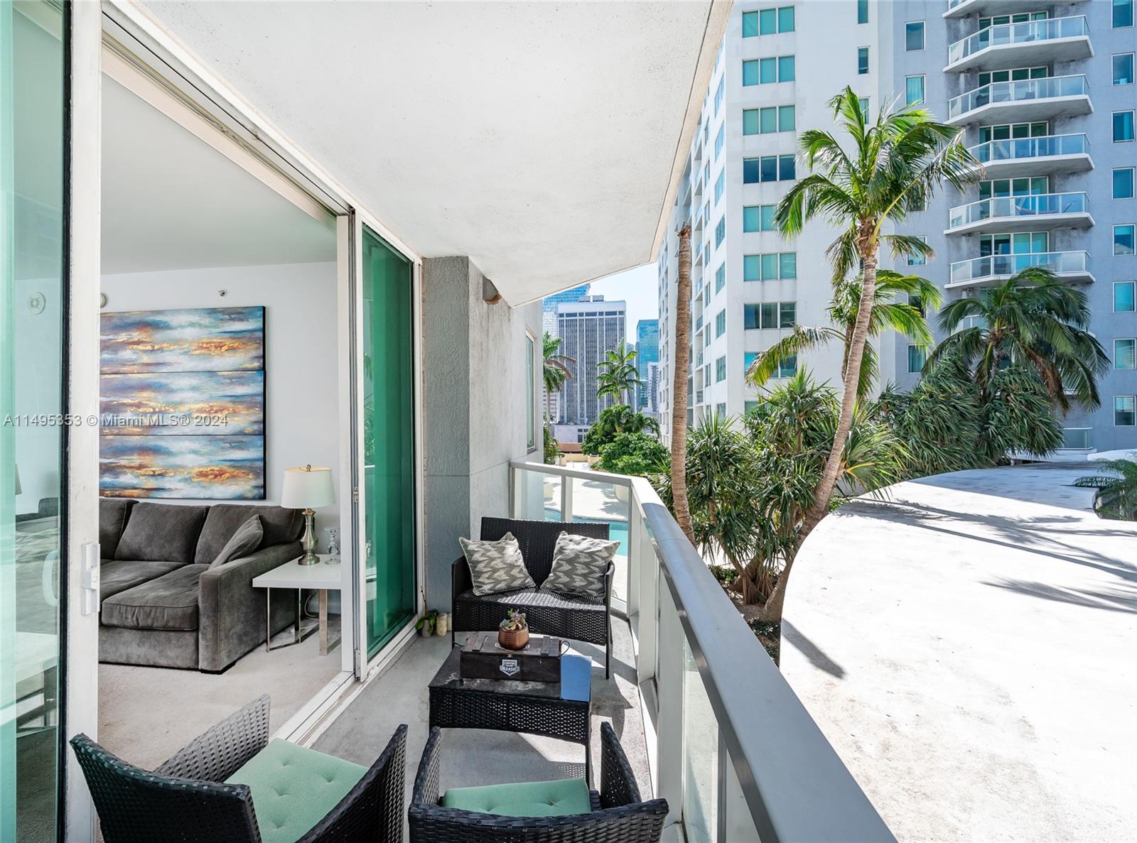 244 Biscayne Blvd 910, Miami, Florida 33132, 2 Bedrooms Bedrooms, ,2 BathroomsBathrooms,Residential,For Sale,244 Biscayne Blvd 910,A11495353