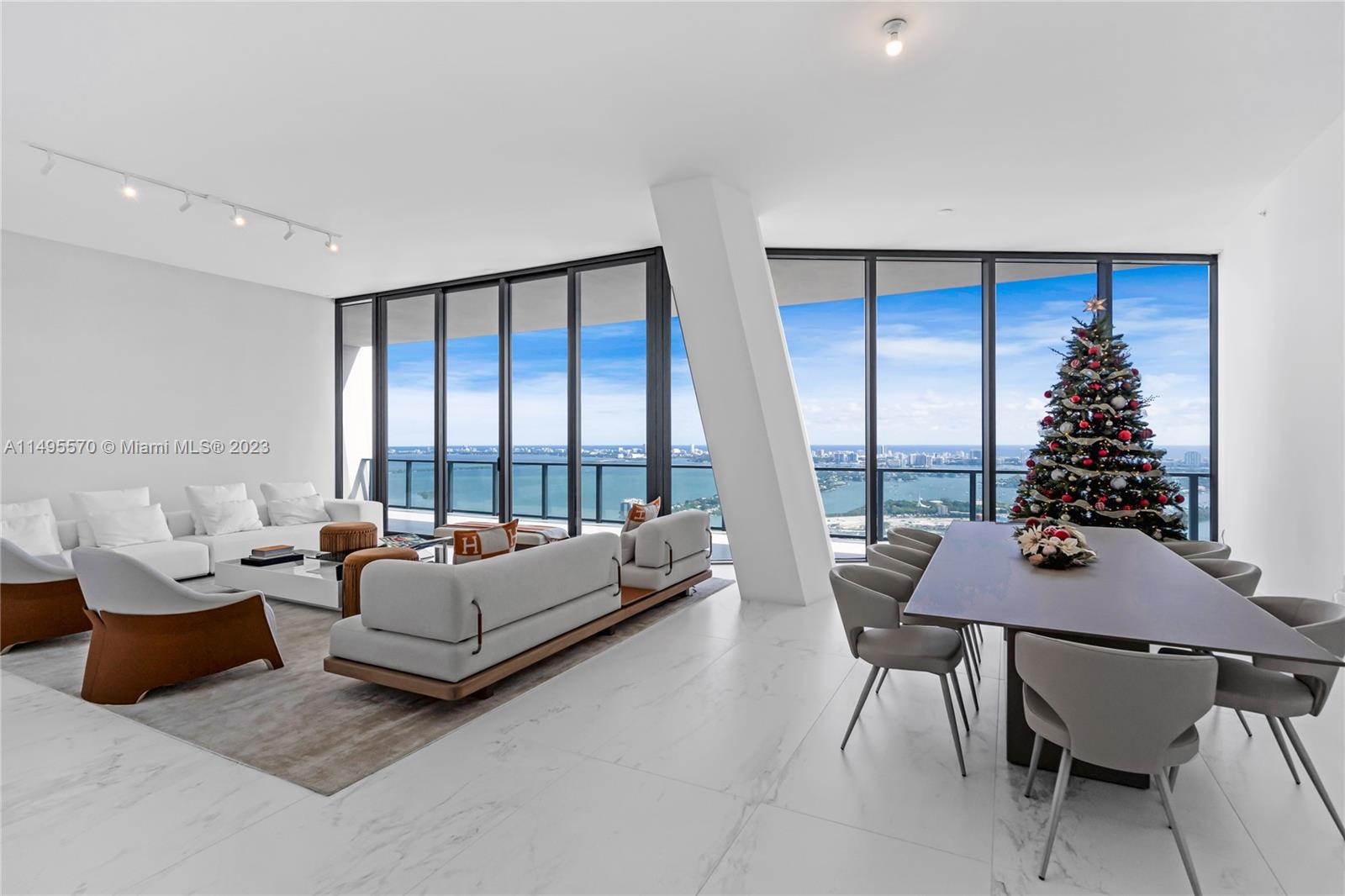 1000 Biscayne Blvd 4902, Miami, Florida 33132, 4 Bedrooms Bedrooms, ,5 BathroomsBathrooms,Residentiallease,For Rent,1000 Biscayne Blvd 4902,A11495570