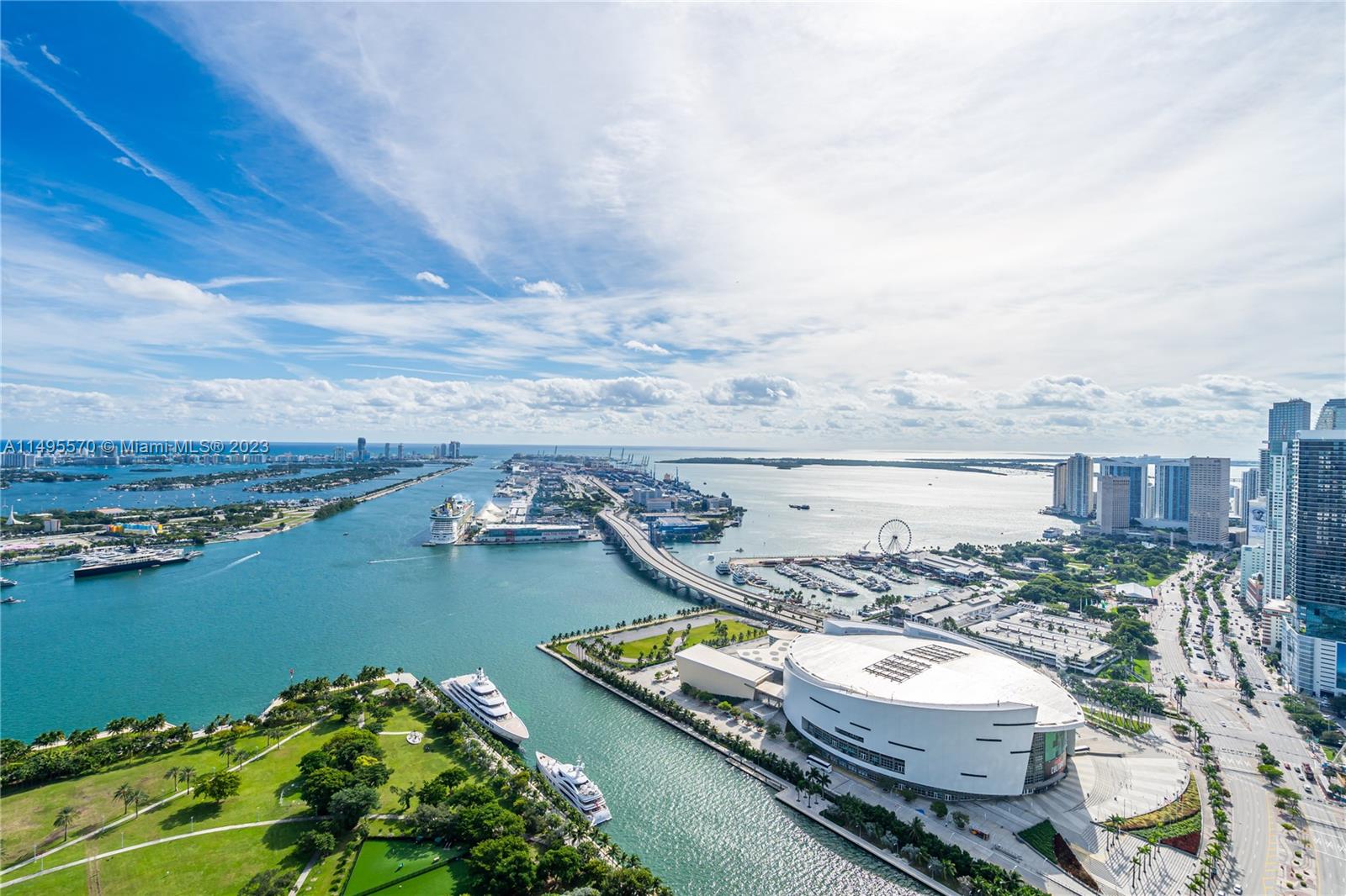1000 Biscayne Blvd 4902, Miami, Florida 33132, 4 Bedrooms Bedrooms, ,5 BathroomsBathrooms,Residentiallease,For Rent,1000 Biscayne Blvd 4902,A11495570