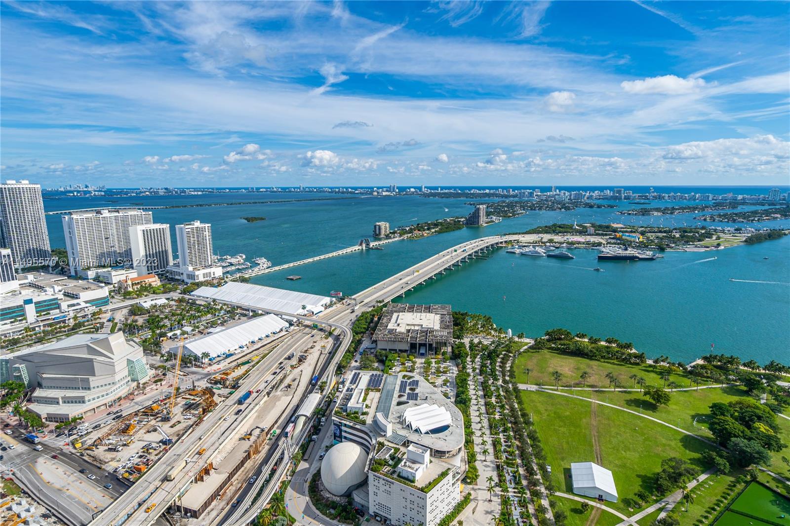 1000 Biscayne Blvd 4902, Miami, Florida 33132, 4 Bedrooms Bedrooms, ,5 BathroomsBathrooms,Residentiallease,For Rent,1000 Biscayne Blvd 4902,A11495570