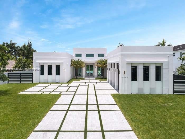 3040 128th Ave, Miami, FL, 33175 United States, 5 Bedrooms Bedrooms, ,6 BathroomsBathrooms,Residential,For Sale,128th Ave,A11494278