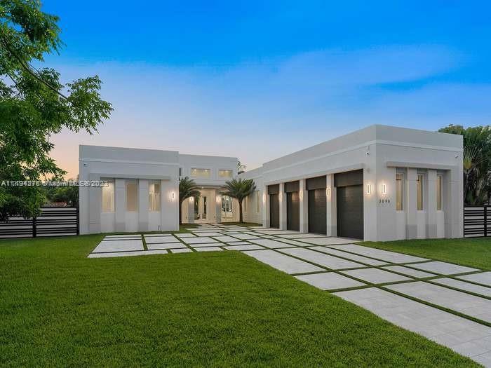 3040 128th Ave, Miami, FL, 33175 United States, 5 Bedrooms Bedrooms, ,6 BathroomsBathrooms,Residential,For Sale,128th Ave,A11494278