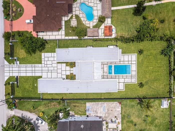3040 128th Ave, Miami, FL, 33175 United States, 5 Bedrooms Bedrooms, ,6 BathroomsBathrooms,Residential,For Sale,128th Ave,A11494278