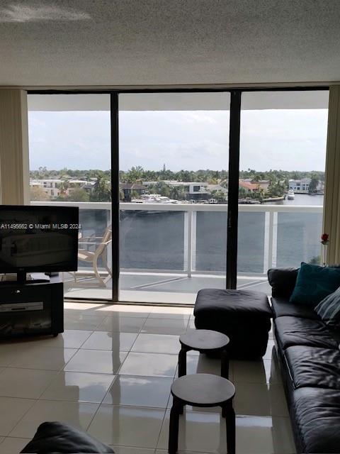 20515 E Country Club Dr 646, Aventura, Florida 33180, 2 Bedrooms Bedrooms, ,2 BathroomsBathrooms,Residential,For Sale,20515 E Country Club Dr 646,A11495662