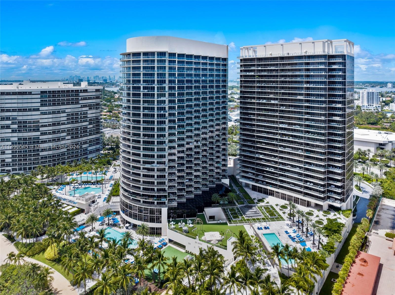 9703 Collins Ave 2502, Bal Harbour, Florida 33154, 2 Bedrooms Bedrooms, ,3 BathroomsBathrooms,Residential,For Sale,9703 Collins Ave 2502,A11490045