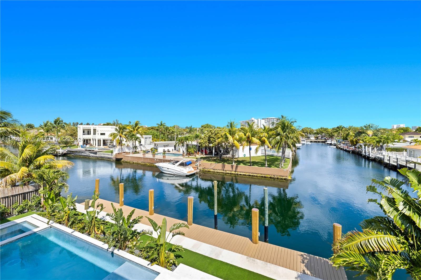 1925 Hibiscus Dr, North Miami, FL, 33181 United States, 6 Bedrooms Bedrooms, ,5 BathroomsBathrooms,Residential,For Sale,Hibiscus Dr,A11493514