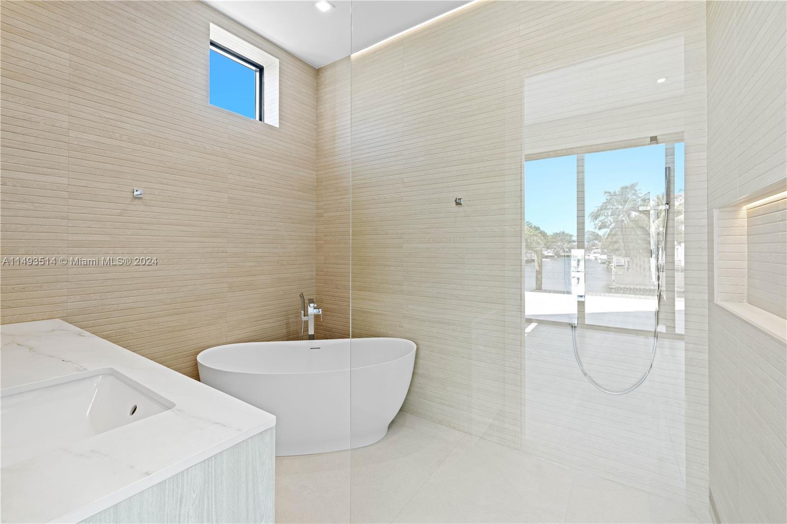 1925 Hibiscus Dr, North Miami, FL, 33181 United States, 6 Bedrooms Bedrooms, ,5 BathroomsBathrooms,Residential,For Sale,Hibiscus Dr,A11493514