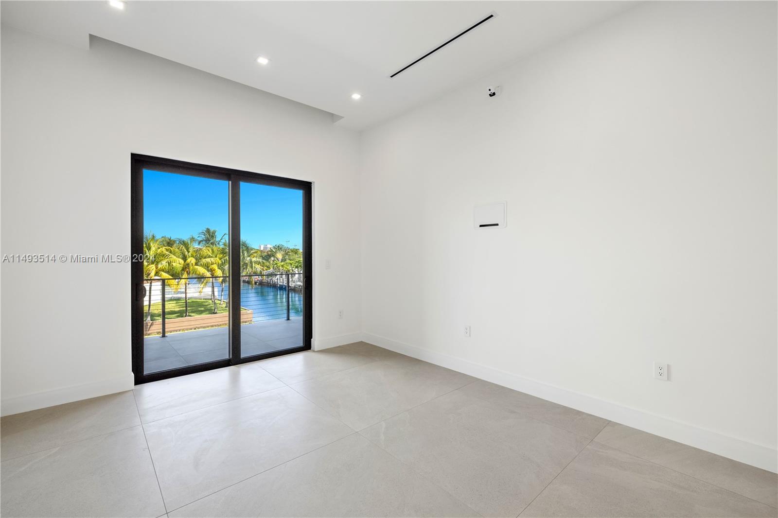 1925 Hibiscus Dr, North Miami, FL, 33181 United States, 6 Bedrooms Bedrooms, ,5 BathroomsBathrooms,Residential,For Sale,Hibiscus Dr,A11493514