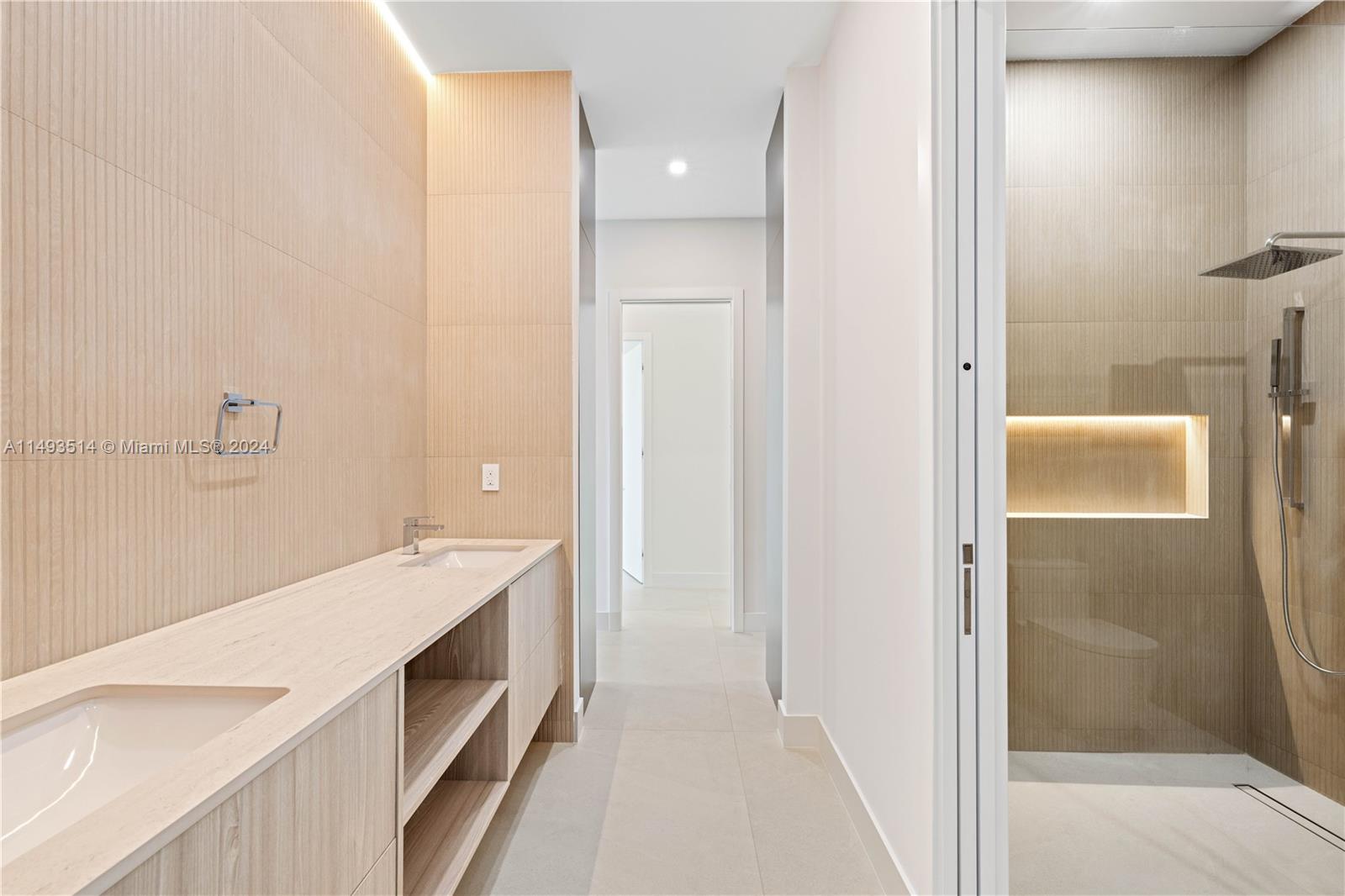 1925 Hibiscus Dr, North Miami, FL, 33181 United States, 6 Bedrooms Bedrooms, ,5 BathroomsBathrooms,Residential,For Sale,Hibiscus Dr,A11493514