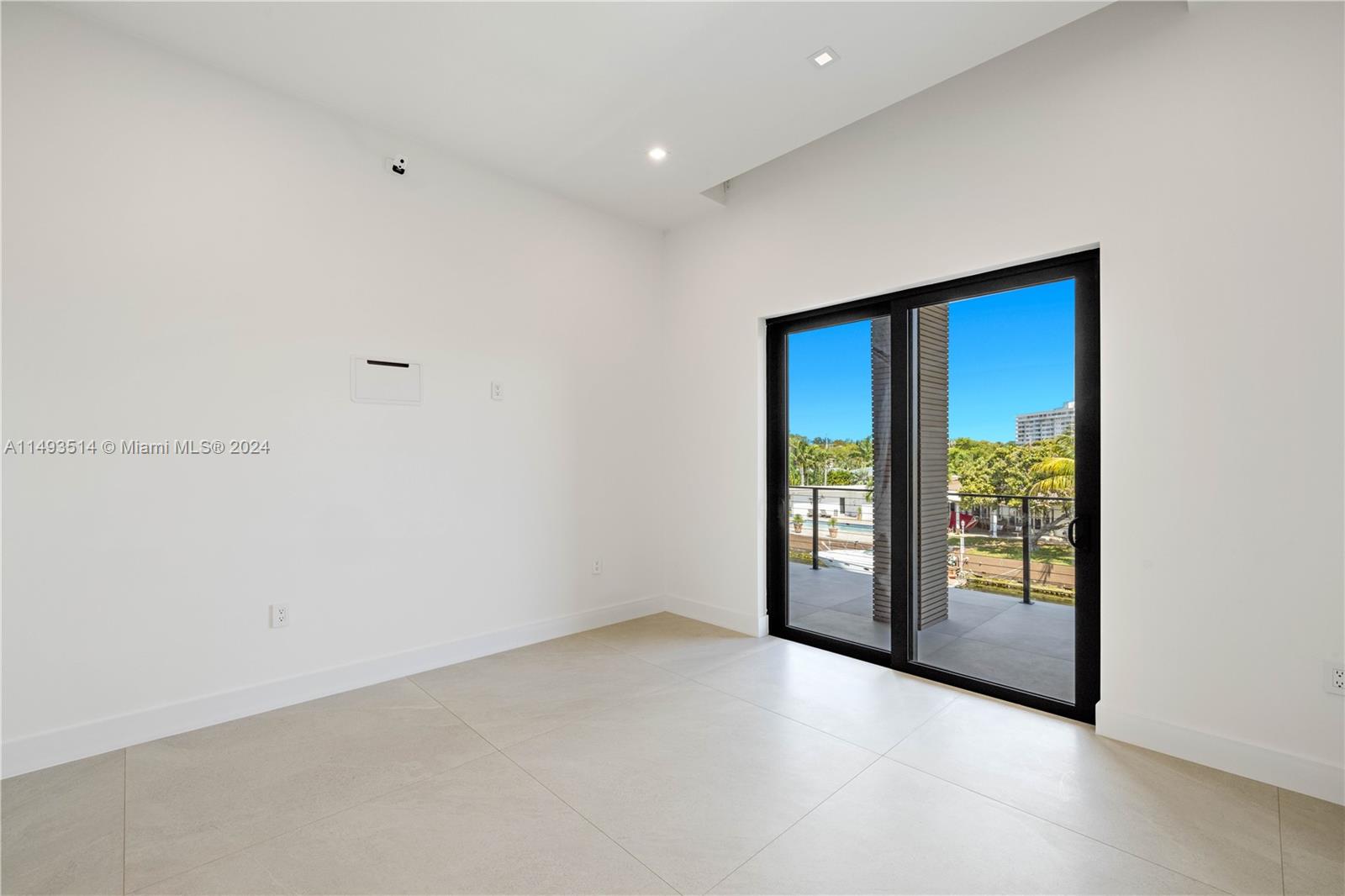 1925 Hibiscus Dr, North Miami, FL, 33181 United States, 6 Bedrooms Bedrooms, ,5 BathroomsBathrooms,Residential,For Sale,Hibiscus Dr,A11493514