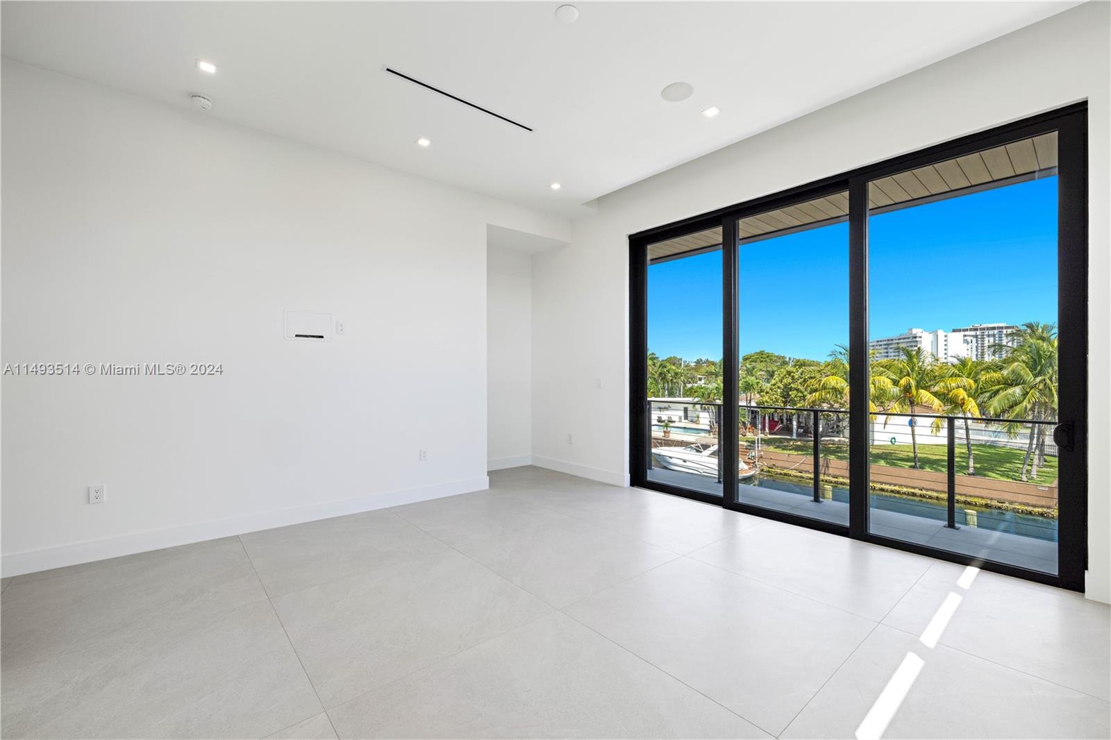 1925 Hibiscus Dr, North Miami, FL, 33181 United States, 6 Bedrooms Bedrooms, ,5 BathroomsBathrooms,Residential,For Sale,Hibiscus Dr,A11493514