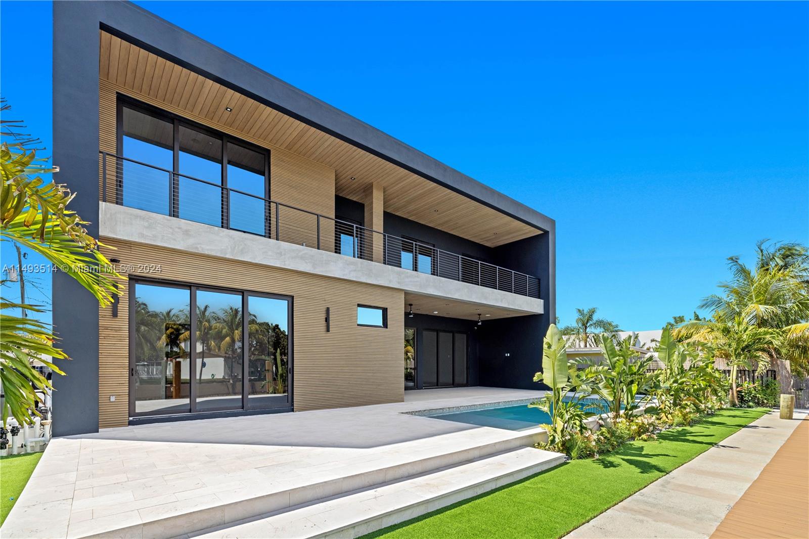 1925 Hibiscus Dr, North Miami, FL, 33181 United States, 6 Bedrooms Bedrooms, ,5 BathroomsBathrooms,Residential,For Sale,Hibiscus Dr,A11493514