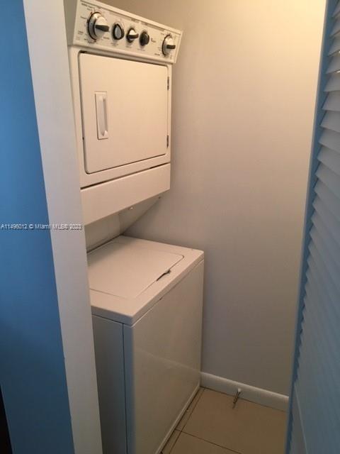 Miami, Florida 33132, 2 Bedrooms Bedrooms, ,2 BathroomsBathrooms,Residentiallease,For Rent,A11496012