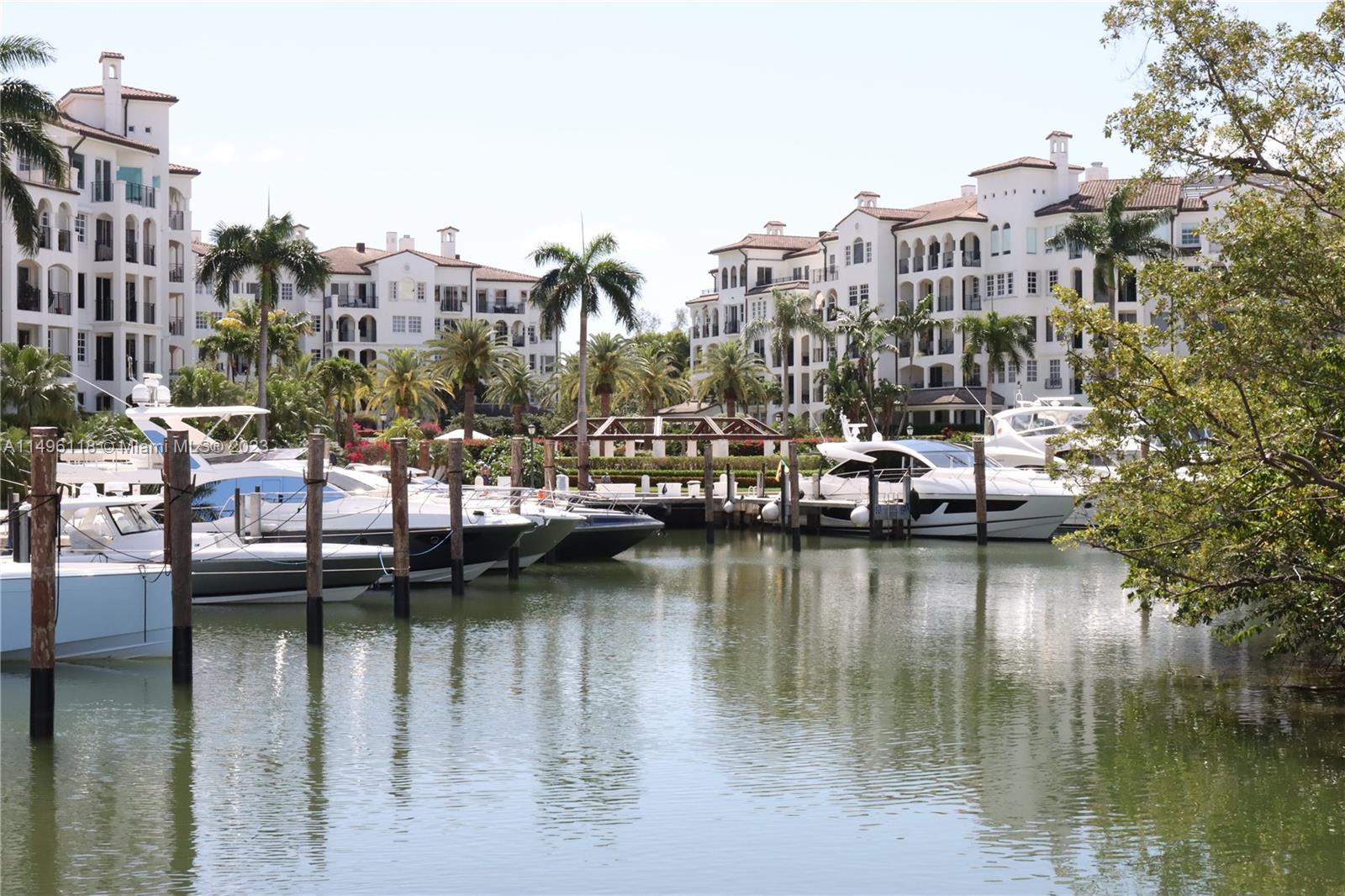 3900 Island Blvd, Aventura, FL, 33160 United States, 2 Bedrooms Bedrooms, ,2 BathroomsBathrooms,Residential,For Sale,Island Blvd,A11496118