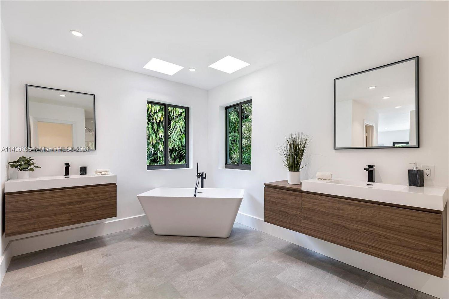 1163 NE 101st St, Miami Shores, Florida 33138, 4 Bedrooms Bedrooms, ,4 BathroomsBathrooms,Residential,For Sale,1163 NE 101st St,A11496135