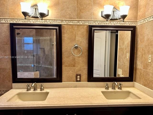 Dual Sink Vanity