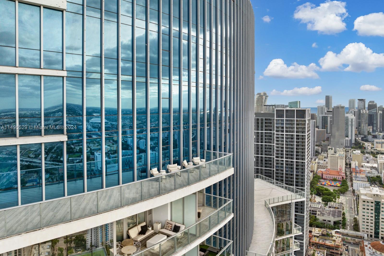 851 NE 1st Ave 5202, Miami, Florida 33132, 4 Bedrooms Bedrooms, ,5 BathroomsBathrooms,Residential,For Sale,851 NE 1st Ave 5202,A11495529