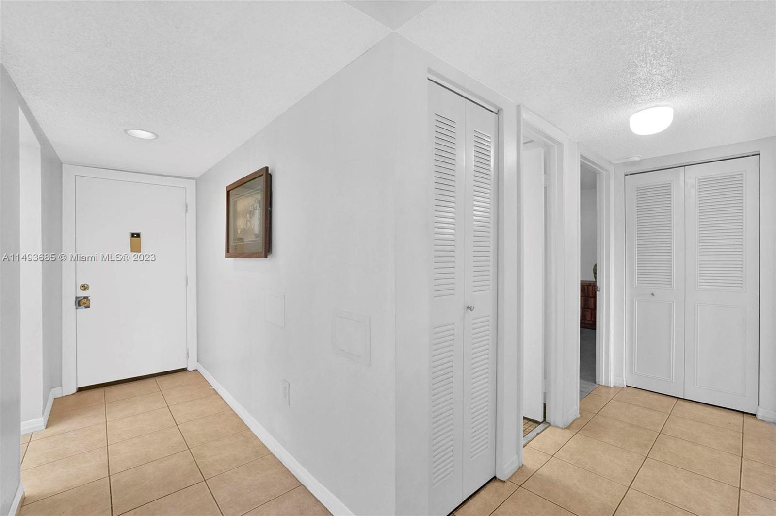 8415 107th Ave, Miami, FL, 33173 United States, 2 Bedrooms Bedrooms, ,2 BathroomsBathrooms,Residential,For Sale,107th Ave,A11493685