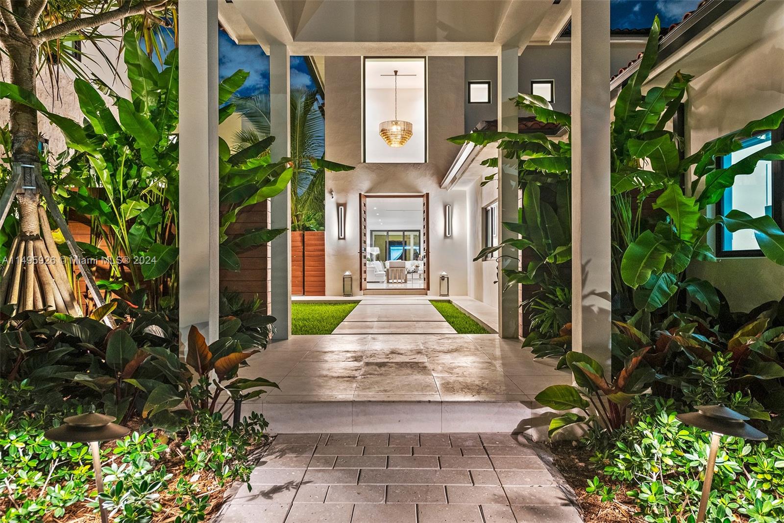 3734 Chase Ave, Miami Beach, FL, 33140 United States, 8 Bedrooms Bedrooms, ,8 BathroomsBathrooms,Residential,For Sale,Chase Ave,A11495926