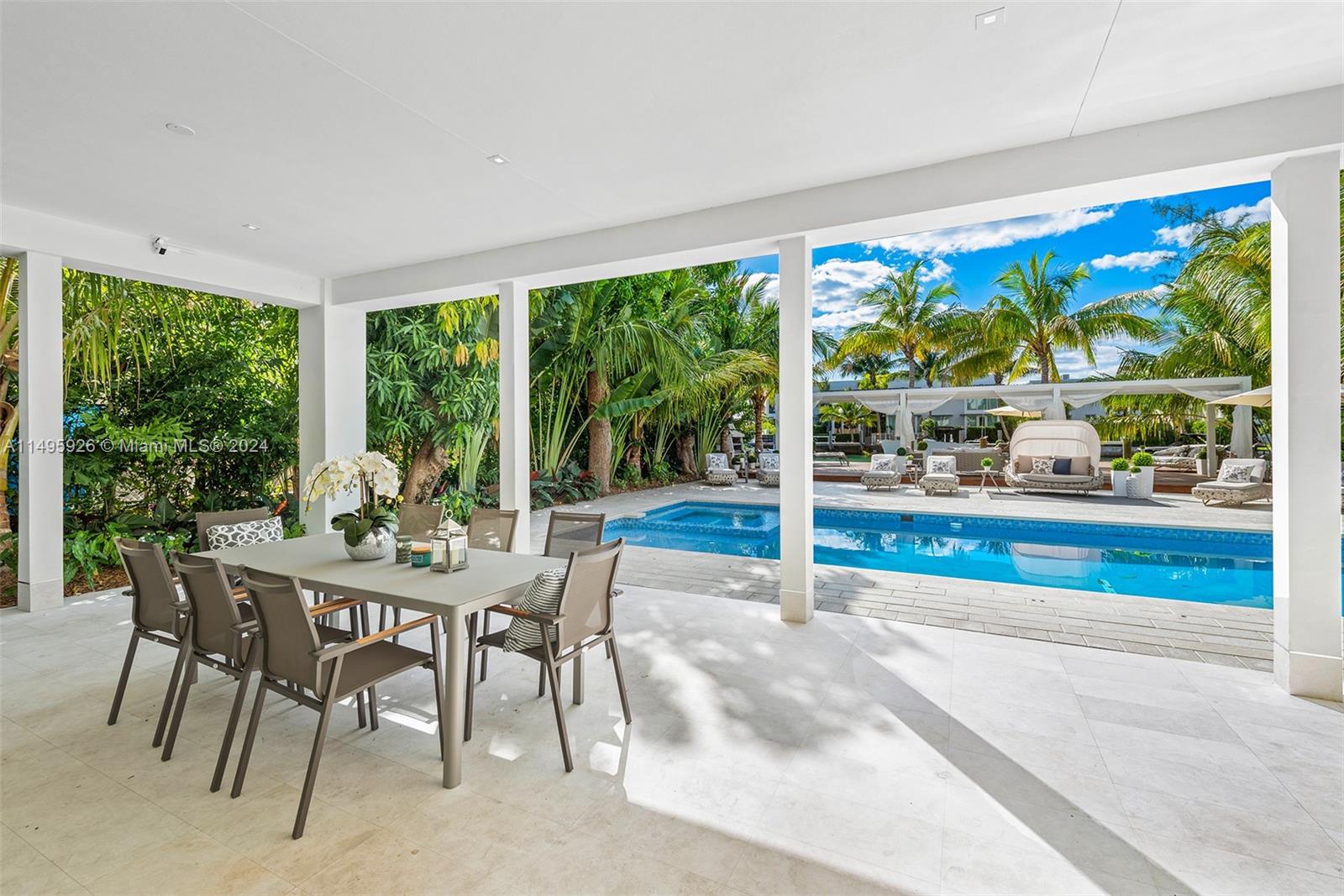 3734 Chase Ave, Miami Beach, FL, 33140 United States, 8 Bedrooms Bedrooms, ,8 BathroomsBathrooms,Residential,For Sale,Chase Ave,A11495926