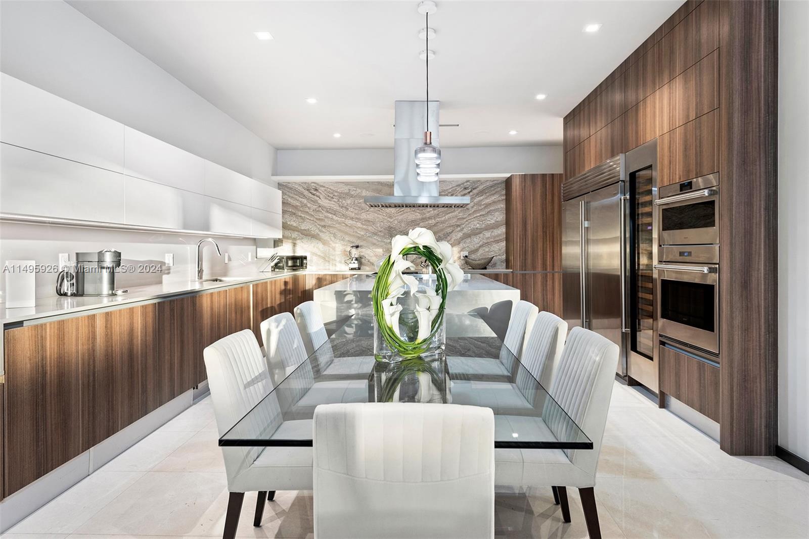 3734 Chase Ave, Miami Beach, FL, 33140 United States, 8 Bedrooms Bedrooms, ,8 BathroomsBathrooms,Residential,For Sale,Chase Ave,A11495926