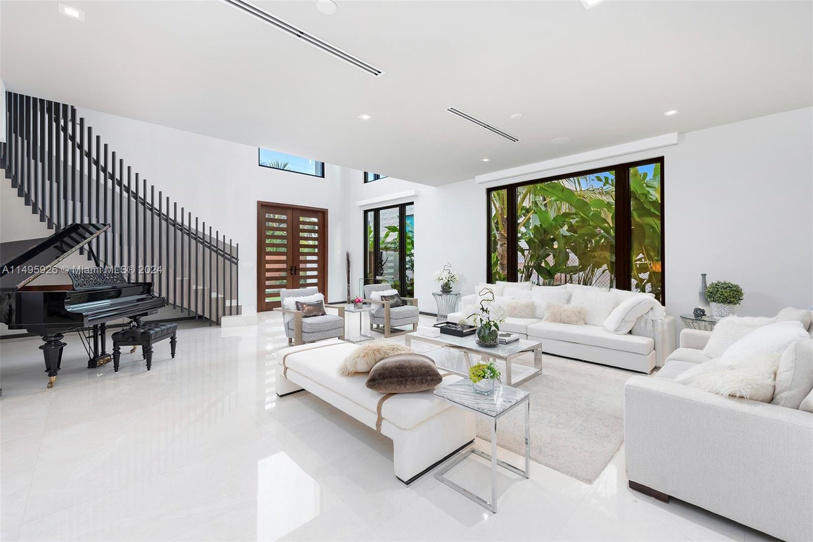3734 Chase Ave, Miami Beach, FL, 33140 United States, 8 Bedrooms Bedrooms, ,8 BathroomsBathrooms,Residential,For Sale,Chase Ave,A11495926