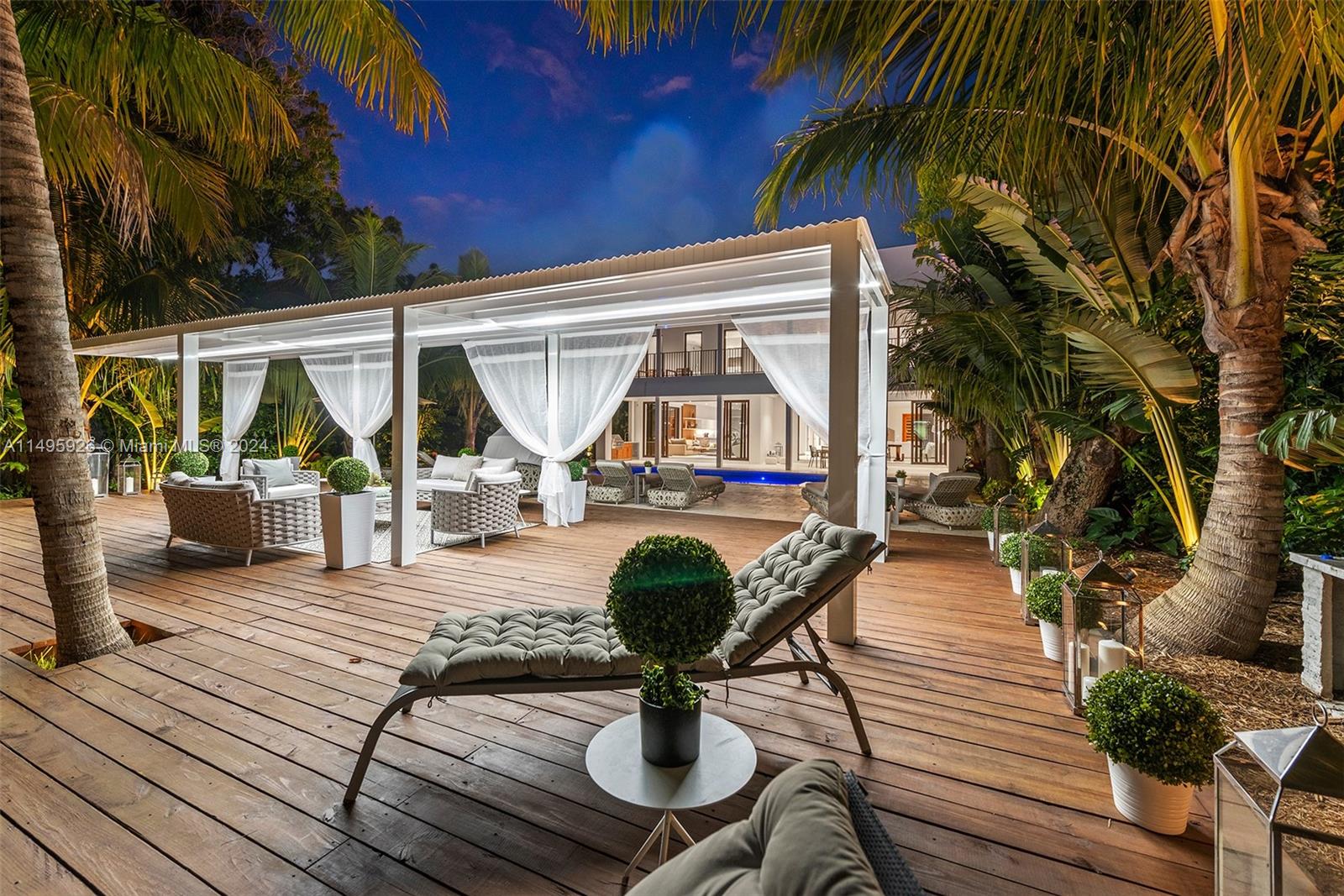 3734 Chase Ave, Miami Beach, FL, 33140 United States, 8 Bedrooms Bedrooms, ,8 BathroomsBathrooms,Residential,For Sale,Chase Ave,A11495926