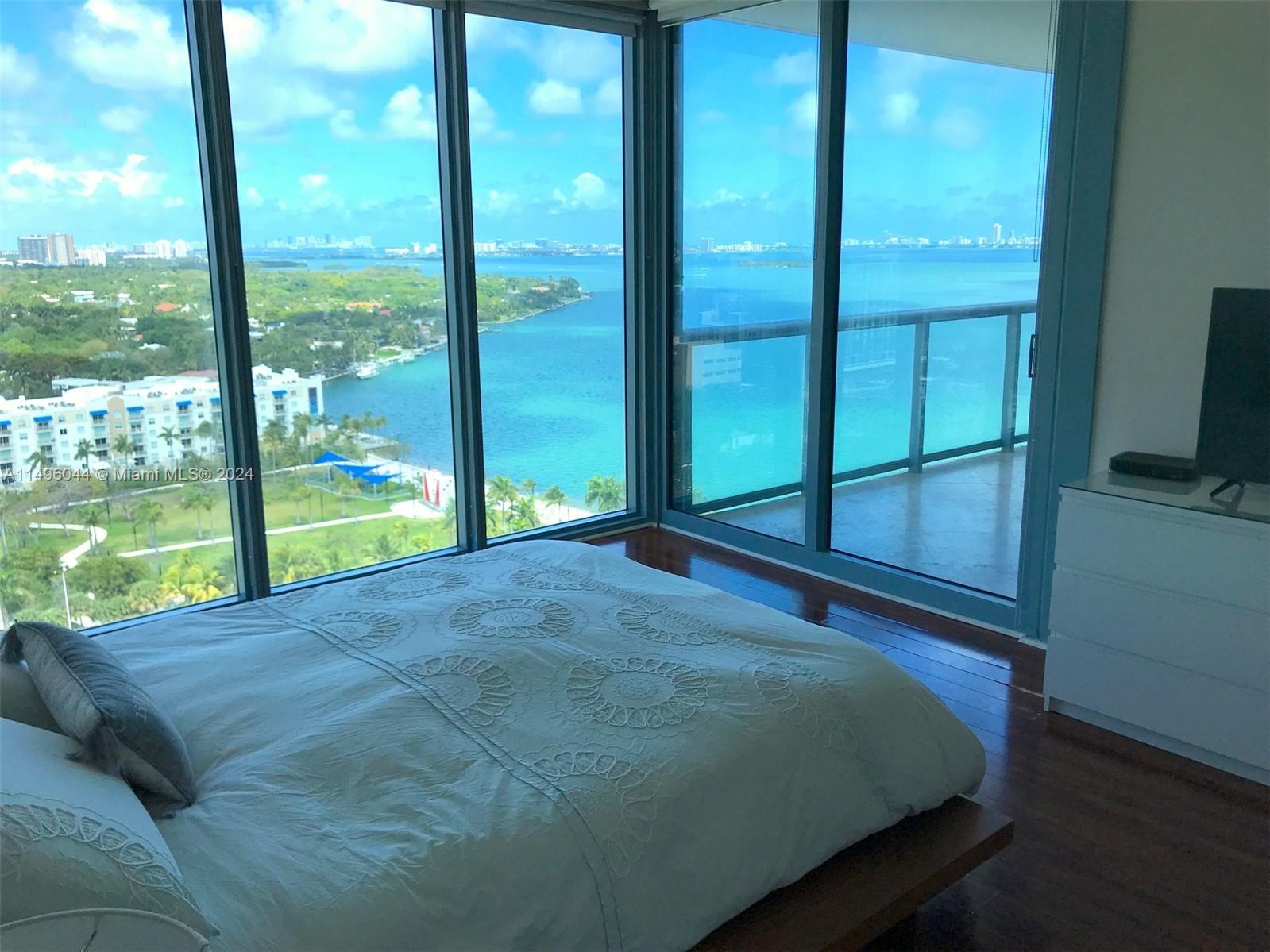 601 NE 36th St 1704, Miami, Florida 33137, 2 Bedrooms Bedrooms, ,2 BathroomsBathrooms,Residential,For Sale,601 NE 36th St 1704,A11496044