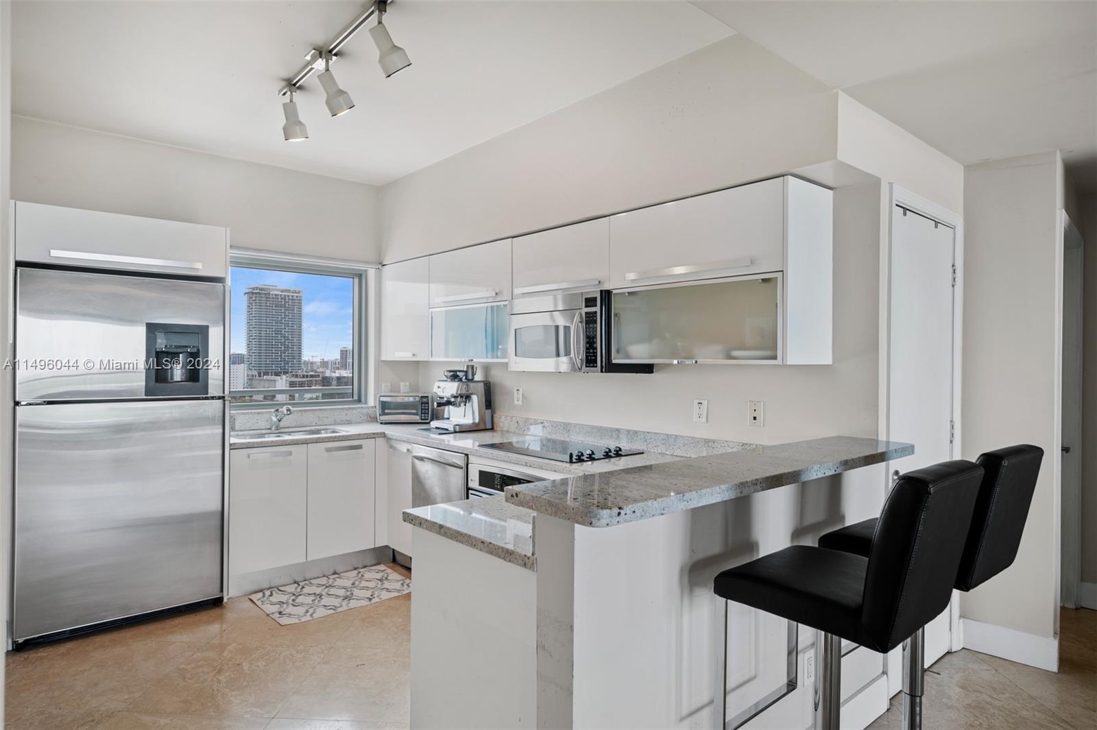 601 NE 36th St 1704, Miami, Florida 33137, 2 Bedrooms Bedrooms, ,2 BathroomsBathrooms,Residential,For Sale,601 NE 36th St 1704,A11496044