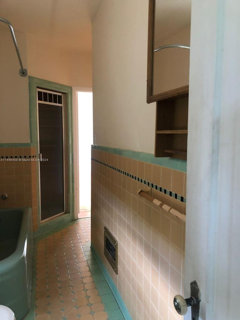 107 Rivo Alto Dr, Miami Beach, FL, 33139 United States, 3 Bedrooms Bedrooms, ,3 BathroomsBathrooms,Residential,For Sale,Rivo Alto Dr,A11496408