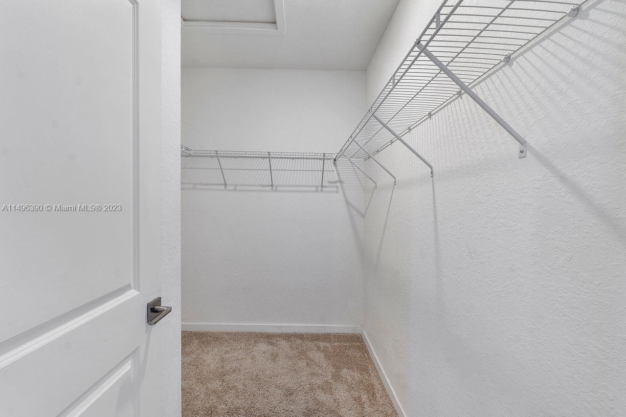 1824 SE 9th Ave, Homestead, Florida 33034, 3 Bedrooms Bedrooms, ,2 BathroomsBathrooms,Residential,For Sale,1824 SE 9th Ave,A11496390