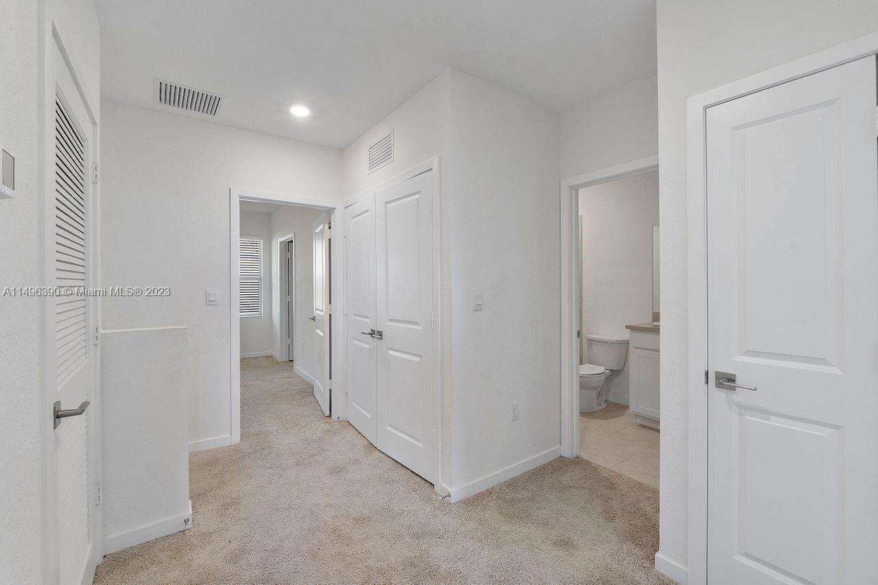 1824 SE 9th Ave, Homestead, Florida 33034, 3 Bedrooms Bedrooms, ,2 BathroomsBathrooms,Residential,For Sale,1824 SE 9th Ave,A11496390
