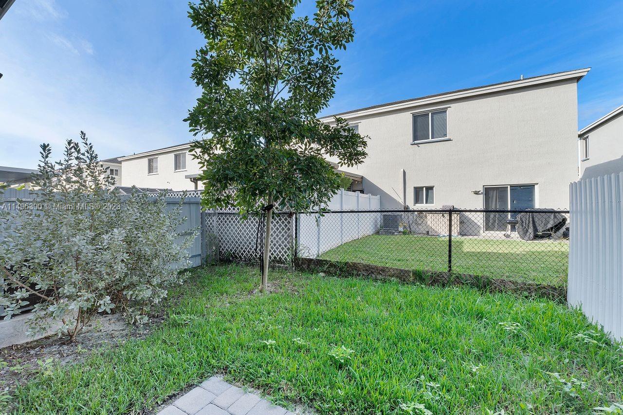 1824 SE 9th Ave, Homestead, Florida 33034, 3 Bedrooms Bedrooms, ,2 BathroomsBathrooms,Residential,For Sale,1824 SE 9th Ave,A11496390