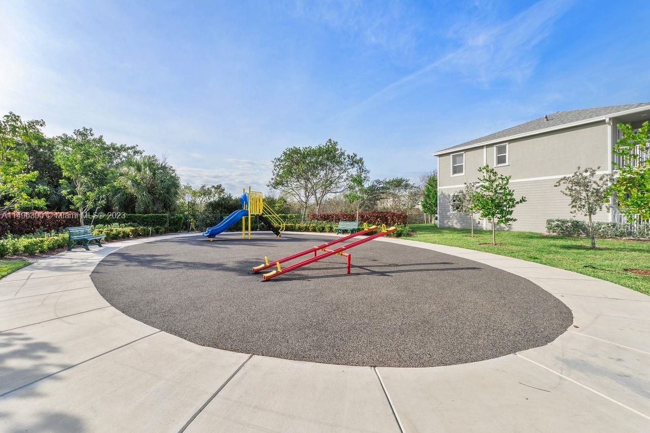 1824 SE 9th Ave, Homestead, Florida 33034, 3 Bedrooms Bedrooms, ,2 BathroomsBathrooms,Residential,For Sale,1824 SE 9th Ave,A11496390
