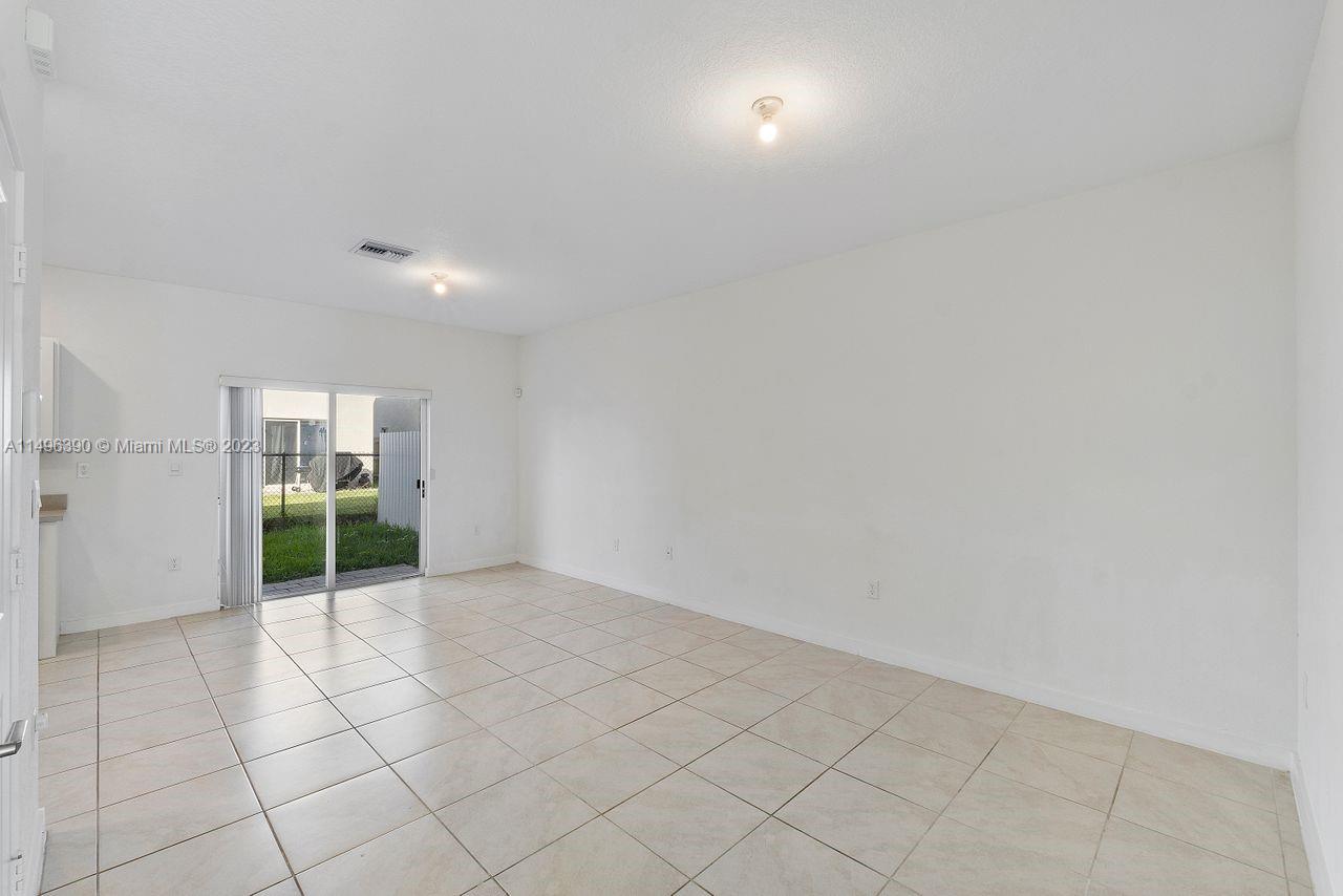 1824 SE 9th Ave, Homestead, Florida 33034, 3 Bedrooms Bedrooms, ,2 BathroomsBathrooms,Residential,For Sale,1824 SE 9th Ave,A11496390