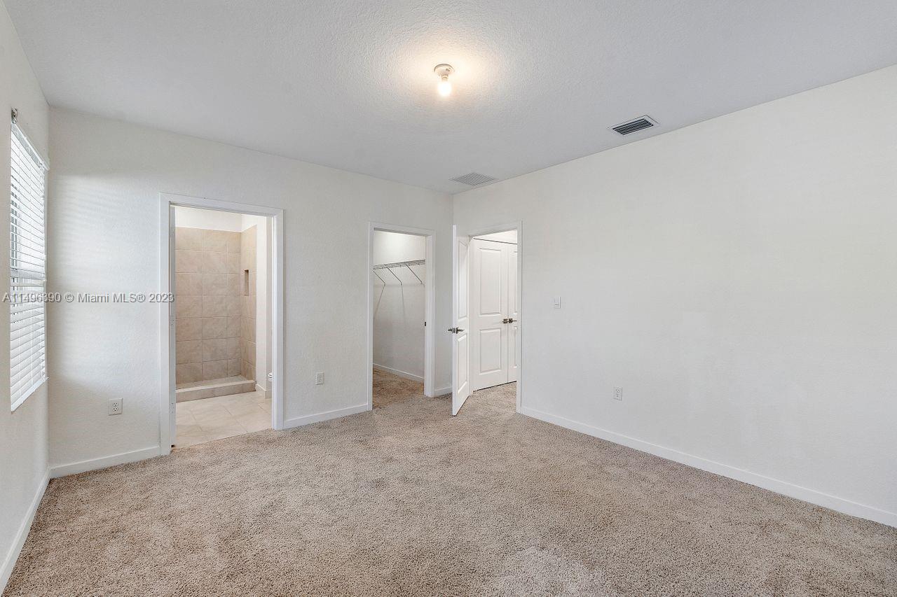 1824 SE 9th Ave, Homestead, Florida 33034, 3 Bedrooms Bedrooms, ,2 BathroomsBathrooms,Residential,For Sale,1824 SE 9th Ave,A11496390