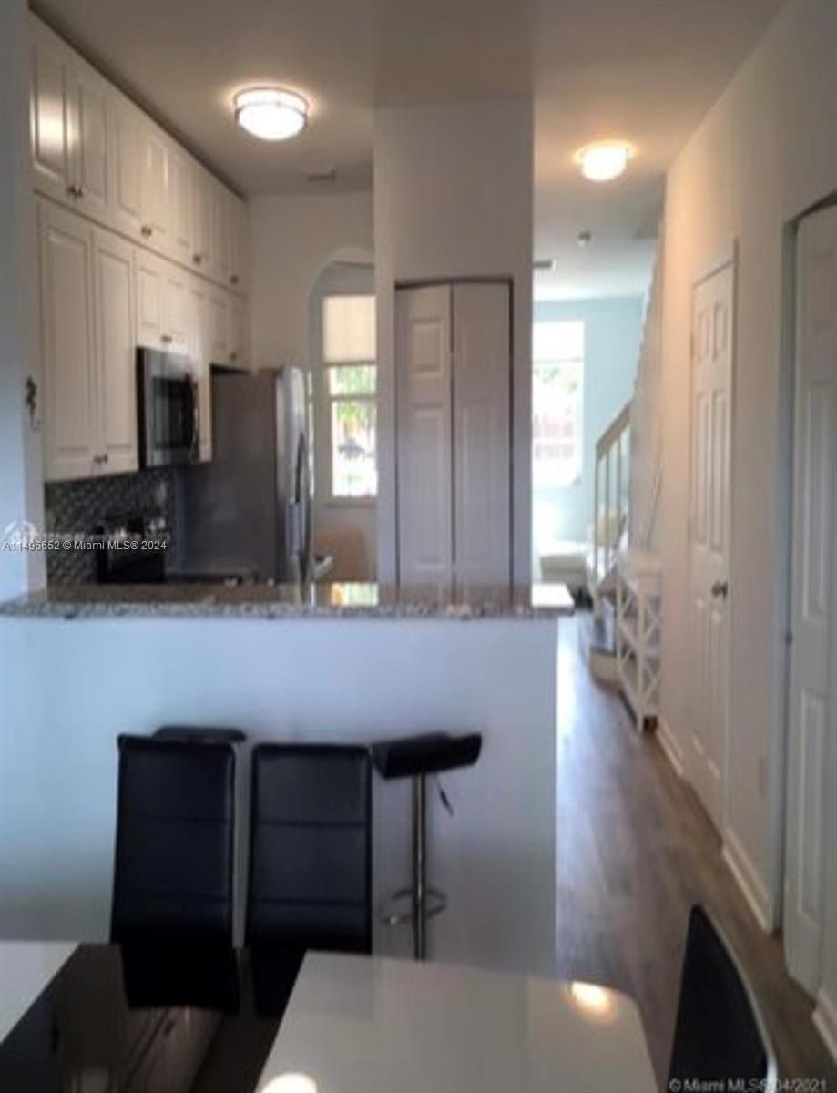 1690 NE 33rd Ave 104-6, Homestead, Florida 33033, 3 Bedrooms Bedrooms, ,2 BathroomsBathrooms,Residentiallease,For Rent,1690 NE 33rd Ave 104-6,A11496652