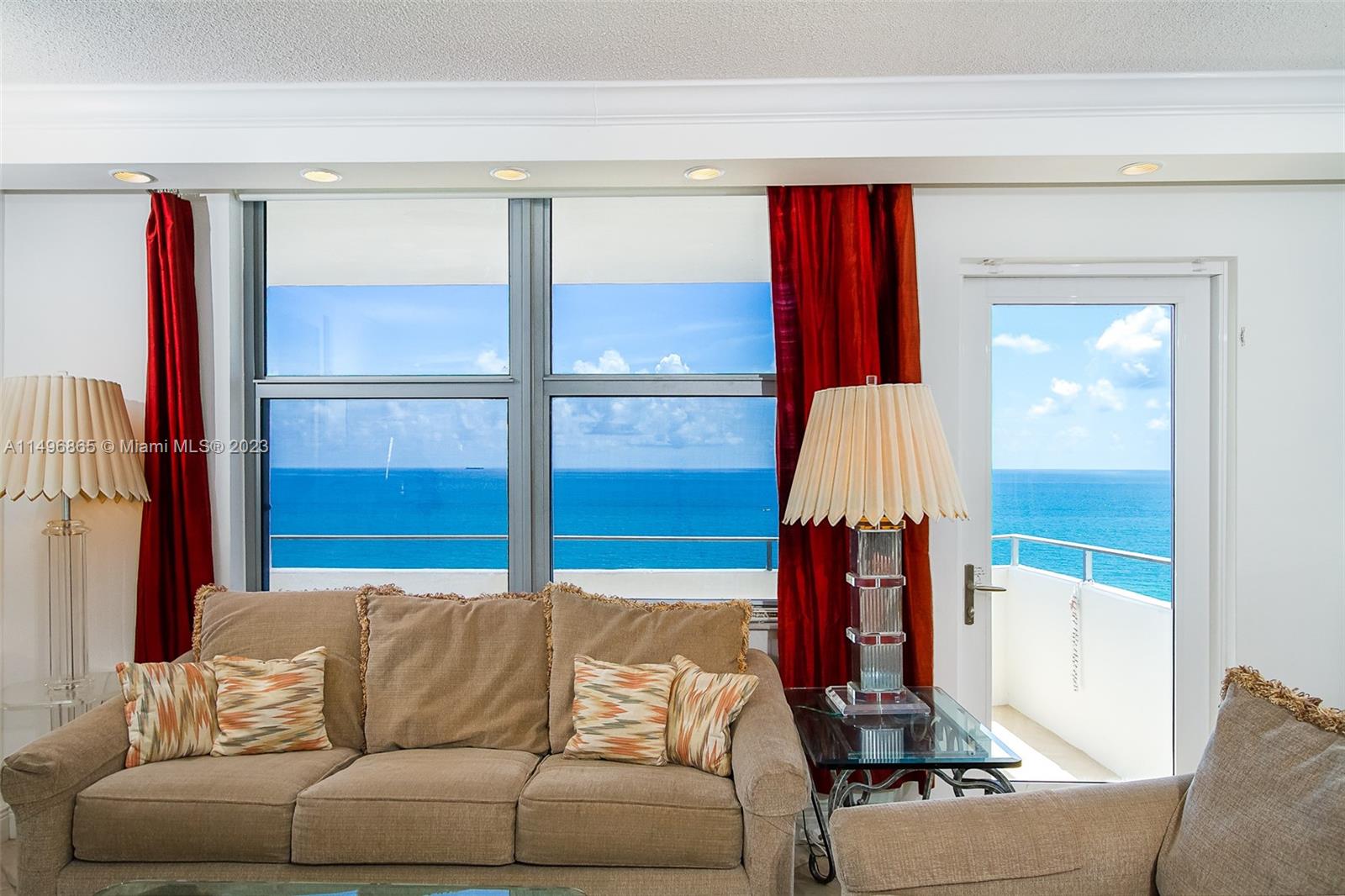 9225 Collins Ave 1201, Surfside, Florida 33154, 2 Bedrooms Bedrooms, ,2 BathroomsBathrooms,Residentiallease,For Rent,9225 Collins Ave 1201,A11496865