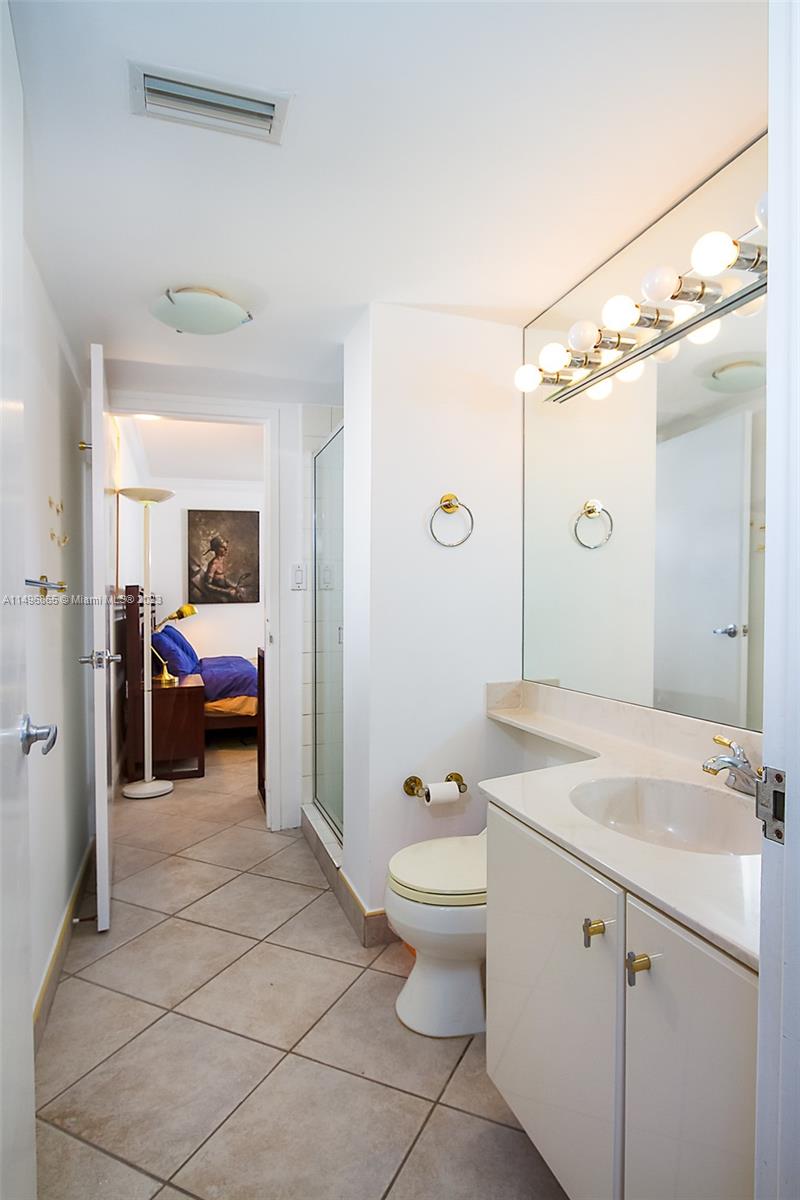 9225 Collins Ave 1201, Surfside, Florida 33154, 2 Bedrooms Bedrooms, ,2 BathroomsBathrooms,Residentiallease,For Rent,9225 Collins Ave 1201,A11496865