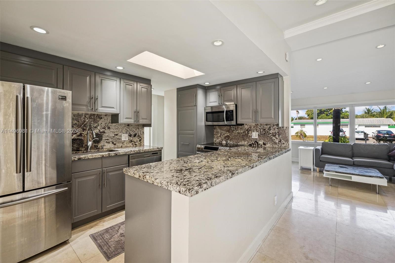 2412 Bimini Ln 2412, Fort Lauderdale, Florida 33312, 4 Bedrooms Bedrooms, ,2 BathroomsBathrooms,Residentiallease,For Rent,2412 Bimini Ln 2412,A11496981