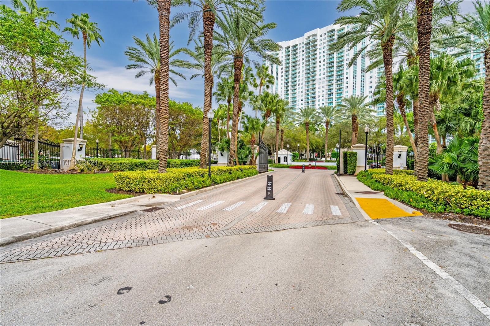 3201 183rd St, Aventura, FL, 33160 United States, 2 Bedrooms Bedrooms, ,3 BathroomsBathrooms,Residential,For Sale,183rd St,A11496448
