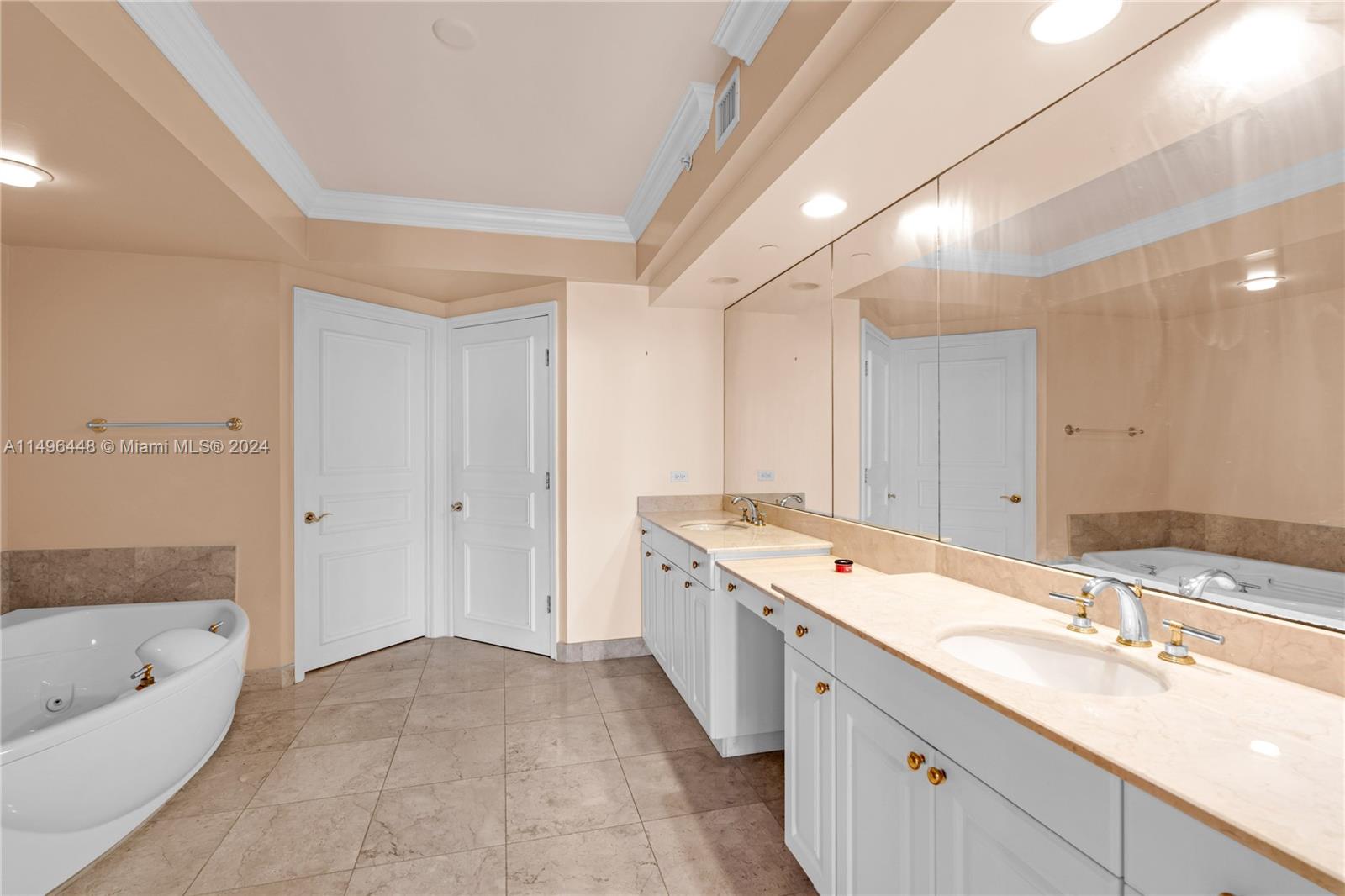3201 183rd St, Aventura, FL, 33160 United States, 2 Bedrooms Bedrooms, ,3 BathroomsBathrooms,Residential,For Sale,183rd St,A11496448