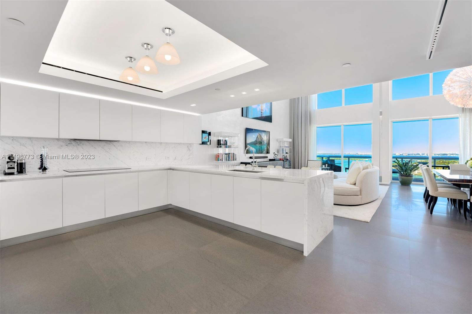 10 VENETIAN WAY, Miami Beach, FL, 33139 United States, 6 Bedrooms Bedrooms, ,6 BathroomsBathrooms,Residential,For Sale,VENETIAN WAY,A11496773
