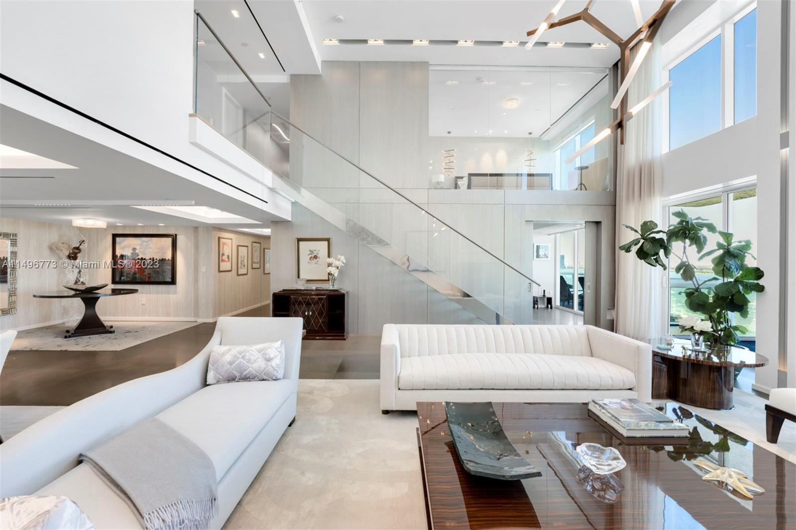 10 VENETIAN WAY, Miami Beach, FL, 33139 United States, 6 Bedrooms Bedrooms, ,6 BathroomsBathrooms,Residential,For Sale,VENETIAN WAY,A11496773